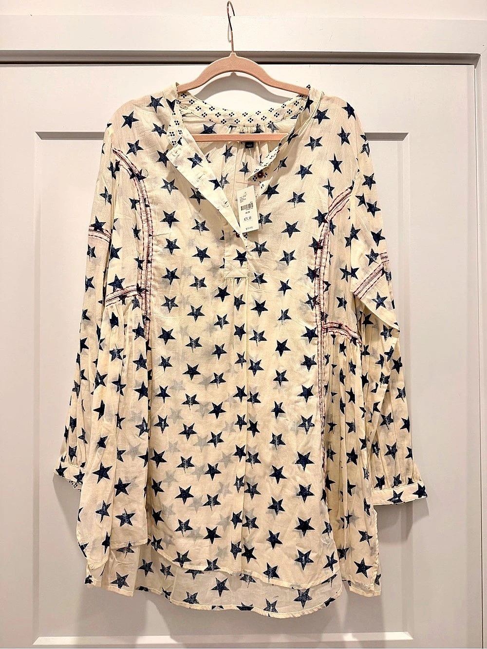 Lane Bryant 18/20 Star Print Blouse NWT